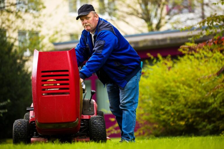 My Lawn Mower Made a Loud Pop and Won’t Start: Troubleshooting Your ...
